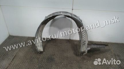 Подкрылок правый передний Toyota Avensis 2, 2003
