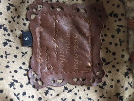 Кожаная натур.куртка ф.bershka