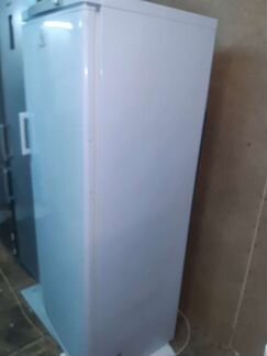Морозильная камера indesit No frost