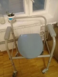 Стул медицинский