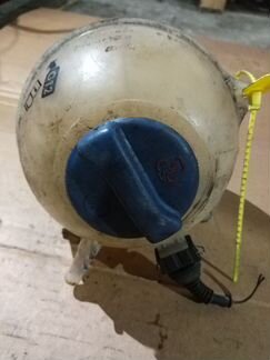 Бачек расширительный VW Транспортер T4 AJT 2.5TDI