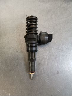 Форсунка топливная Volkswagen V10 4,9 07Z130073H