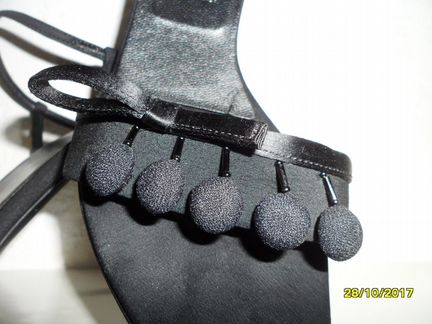 Босоножки prada