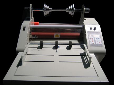 Рулонный ламинатор Bulros FM480 auto