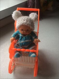 Продам кукольную коляску и пупса