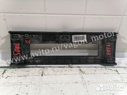 Рамка номерного знака передняя Kia Soul 2