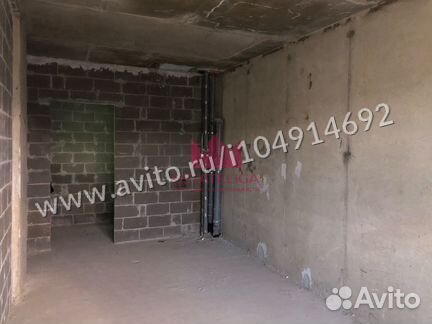 2-к квартира, 57 м², 1/17 эт.