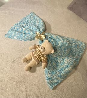 Плед детский вязаный ручной работы 80*100