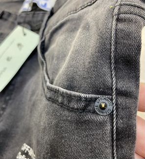 Стильные джинсы Off-white