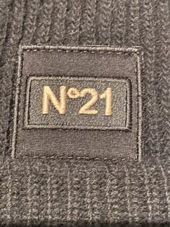 Шапка N21