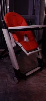 Стульчик для кормления Peg-Perego Siesta Follow Me