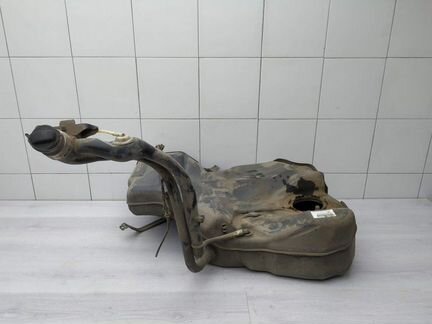 Бензобак 3C0201055 VW Passat (B6) 2005-2010