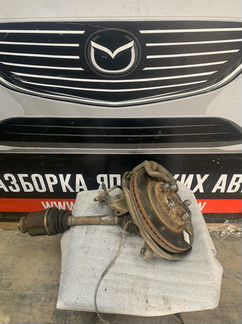 Кулак поворотный передний правый Mazda Cx-7 EH 2.3