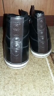 Ботинки фирменные кожаные, Cropp, Испания