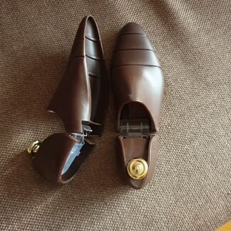 Колодки (формодержатели) для обуви