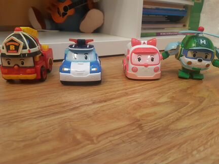 Робокар Поли 4 игрушки-трансформера