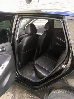 Модельные чехлы Хендай Солярис из экокожи