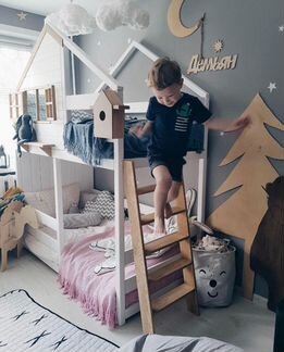 Кровать двухъярусная Домик