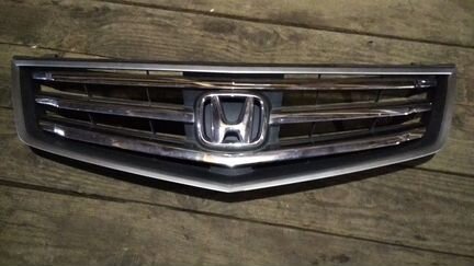 Решетка радиатора хонда аккорд 8,honda accord8 10г