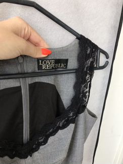 Платье фирмы Love Republic