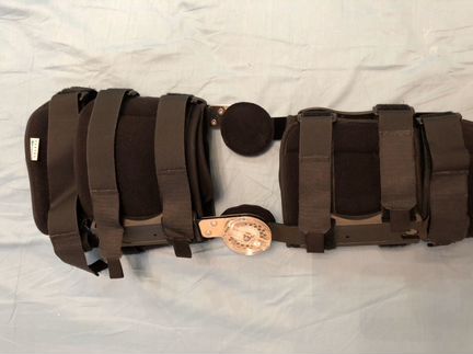 Коленный ортез