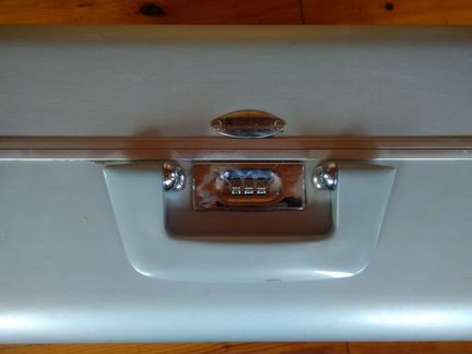 Чемодан алюминиевый Zero Halliburton