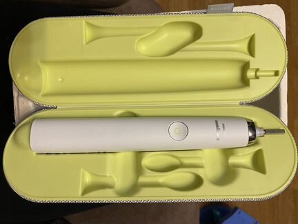 Электрическая зубная щетка philips sonicare