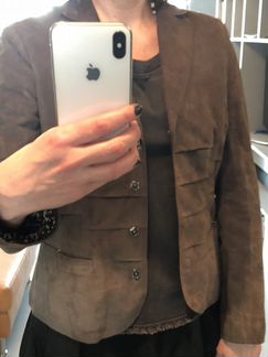 Замшевый пиджак Marccain