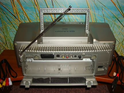 Магнитола sharp QT-V5ER система DVD/CD/MP3