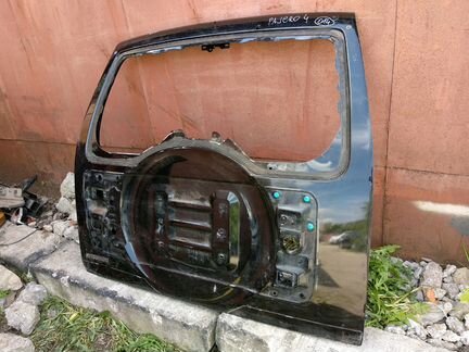 Крышка Mitsubishi Pajero 4 багажника дверь