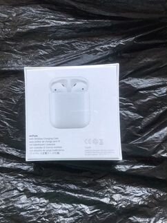 Беспроводные наушники apple airpods