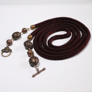 Жгут-лариат из бисера бордовый