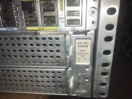 Cisco 3945 б/у(3 месяца, состояние отличное)