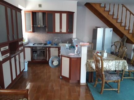 Дом 250 м² на участке 3 сот.