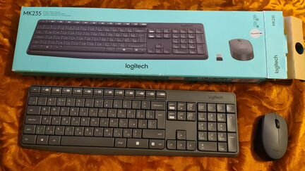 Беспроводные клавиатура и мышь Logitech MK235
