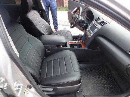 Модельные чехлы Тойота Камри в40 из экокожи