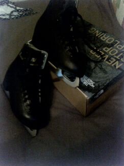 Коньки кожаные 39