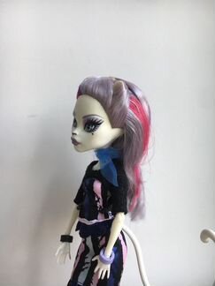 Катрин де Мяу Новый Скарместр Monster High