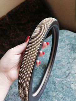 Оплетка на руль со стразами