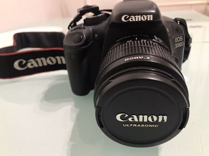 Фотоаппарат Canon EOS 550 D