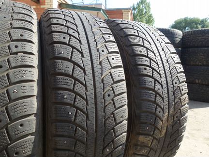 225 65 17 Gislaved Nord Frost 5 33ZO