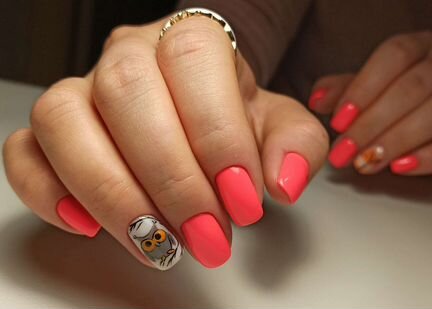 Маникюр, педикюр, шеллак, дизайн
