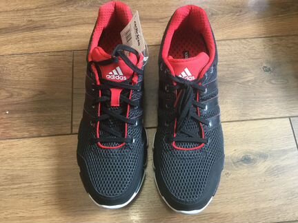 Спортивные кроссовки adidas сборной Москвы