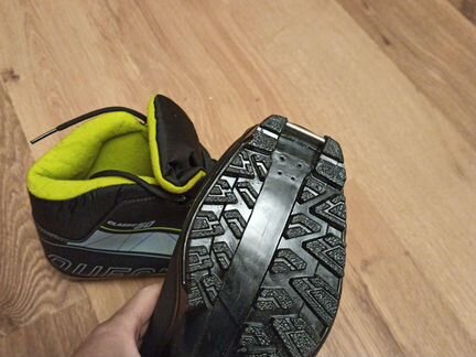 Лыжные мужские ботинки