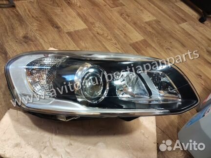 Фара ксенон правая вольво xc60 2014-2017