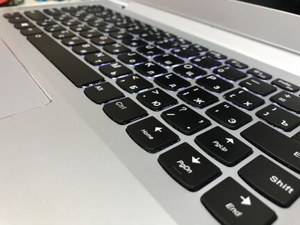 Ноутбук Lenovo/i3-7/4Gb/1Tb/гарантия