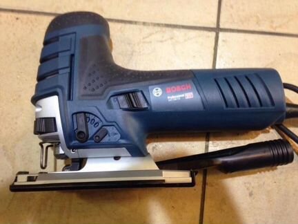 Лобзик Bosch GST 150 CE. Новый
