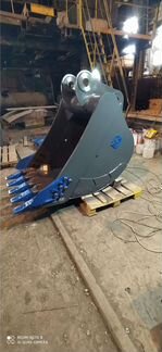 Стандартный 0.8м3 на John Deere E210 230