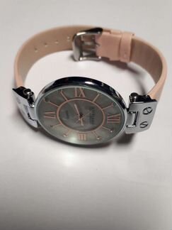 Часы женские Oriflame, новые