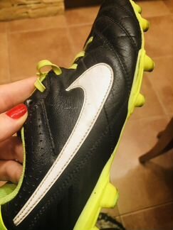 Кроссовки Nike